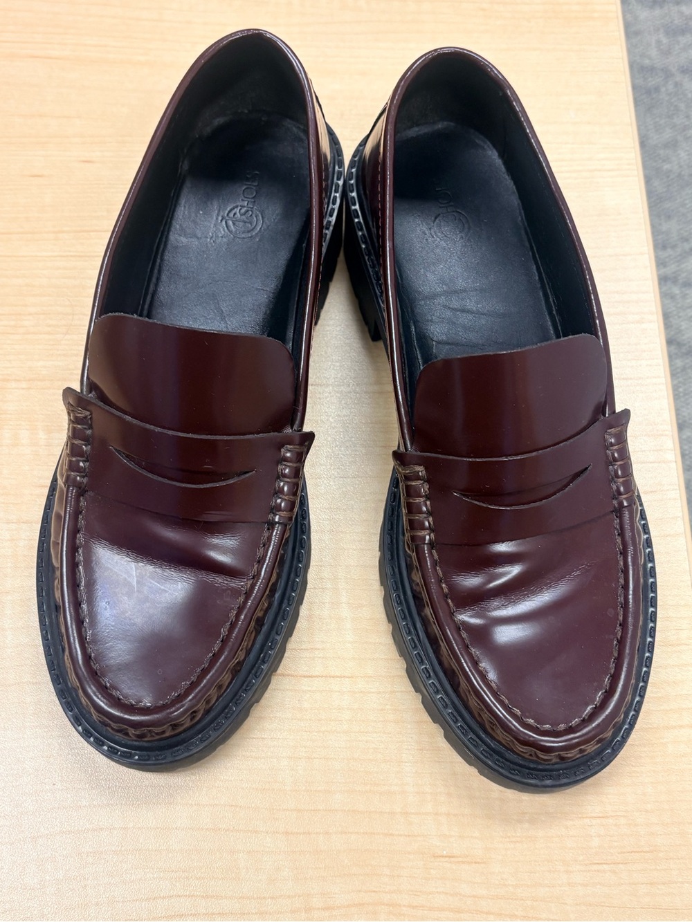 J SHOES (UK) Classic Penny Loafers in Burgundy